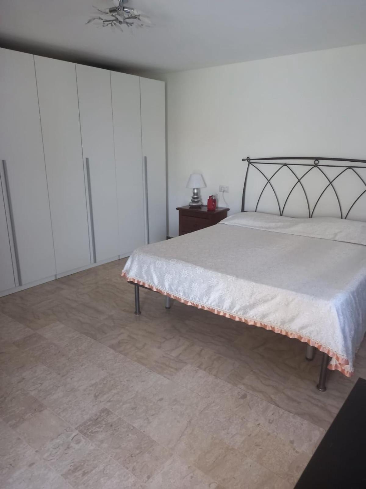 Guesthouseminturnoit Lucia Sparagna 外观 照片